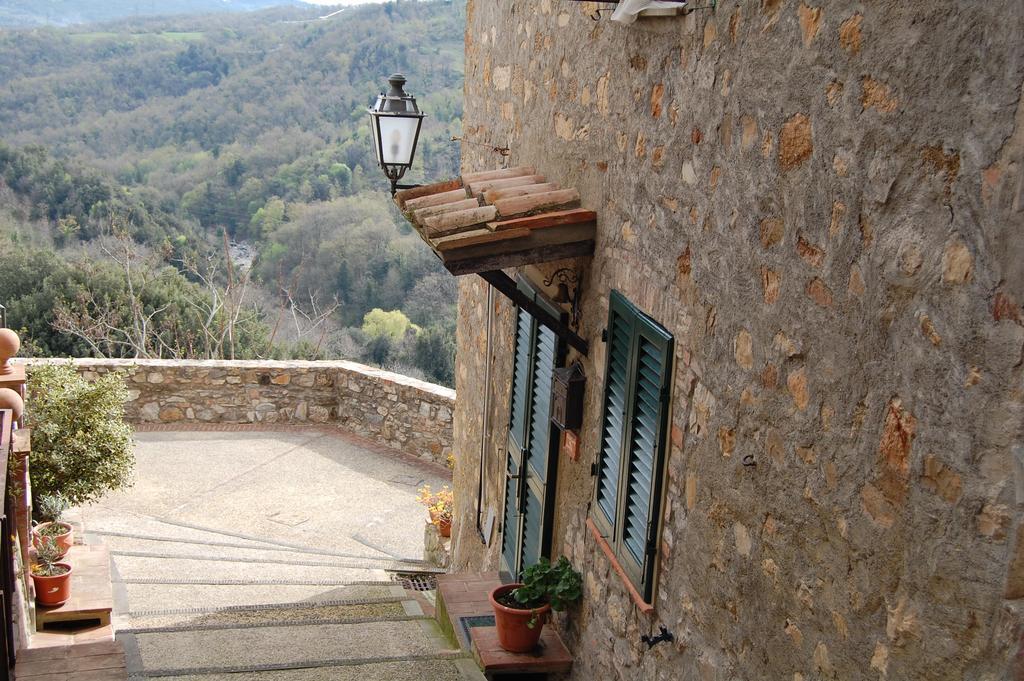 Hotel Emily House Montecerboli Exteriér fotografie